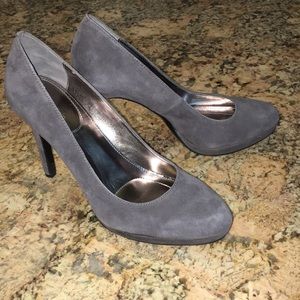 NWT Calvin Klein Onyx Suede Platform Heels